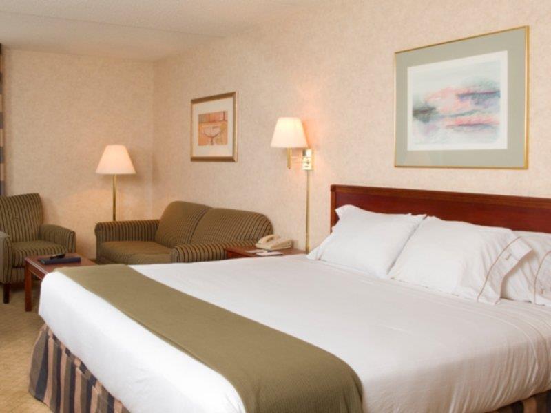Holiday Inn Express&Suites Boston - Cambridge Exterior foto
